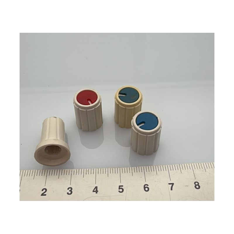Potansiyometre Kafası Düğmesi 6mm Vidalı 13mm Karışık Renk ve Tip Potansiyometre Kafası Düğmesi 6mm Vidalı 13mm Karışık Renk ve Tip