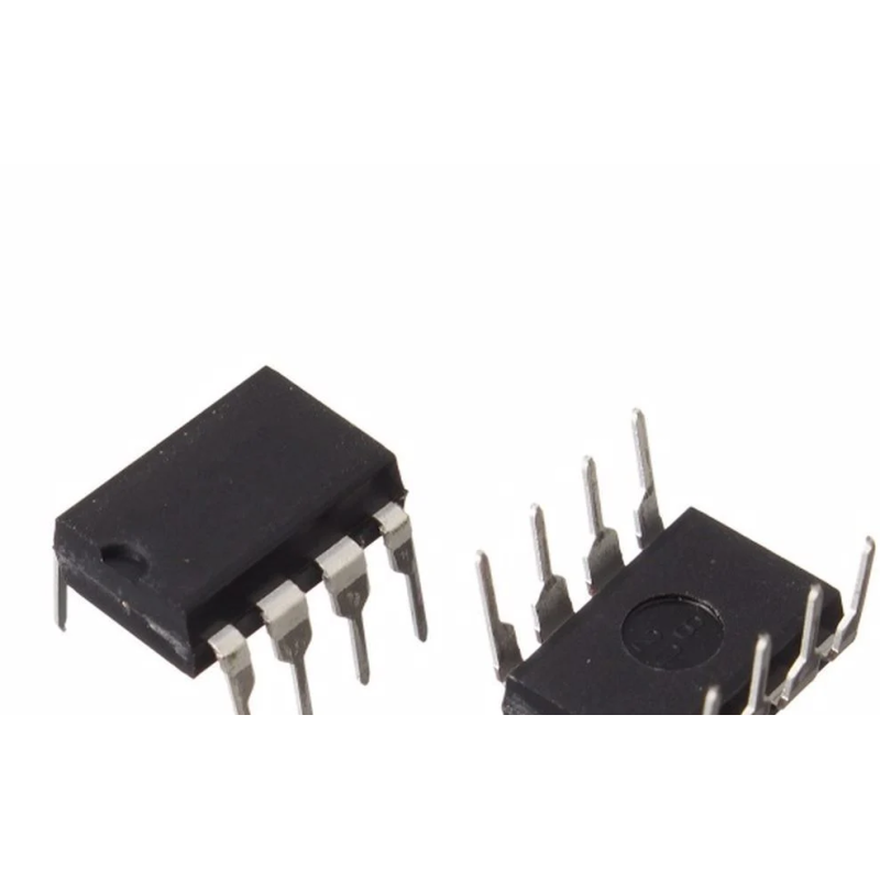 PIC12F675-I/P PDIP-8 8-BIT Microcontroller  MCU 1adet