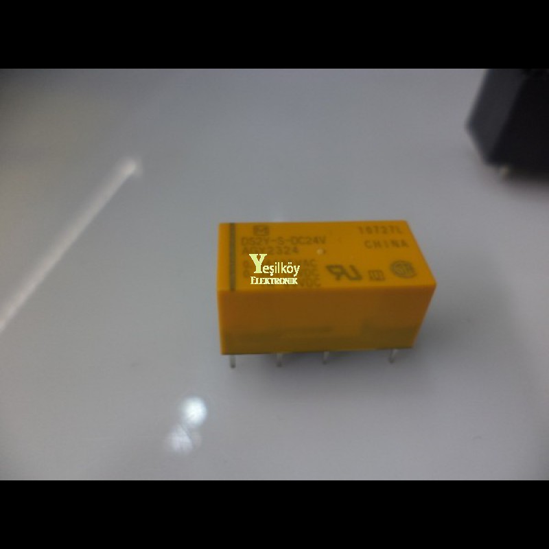 DS2y-s 24v çift kontak röle DS2y-s 24v çift kontak röle
