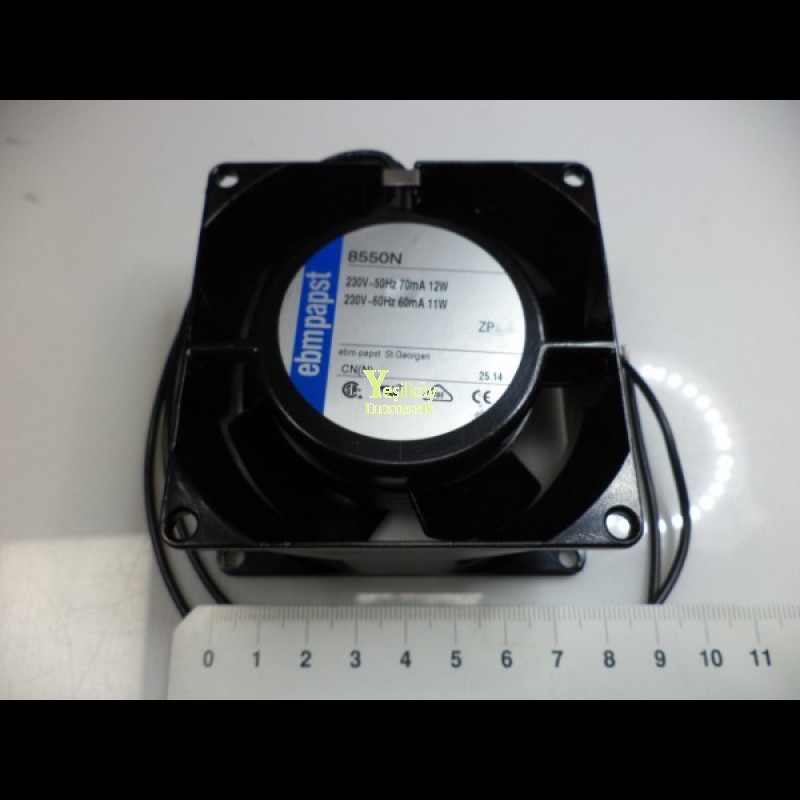 80x80x38 EbmPapst 220v fan 80x80x38 EbmPapst 220v fan